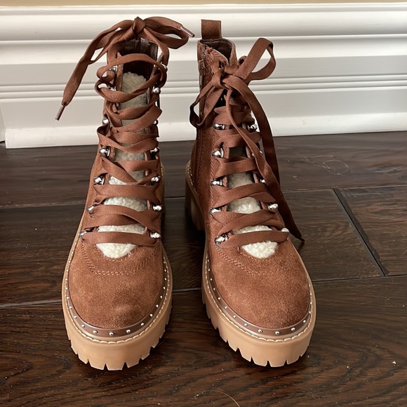 Steve Madden Rainer Boot - Picture 5 of 9